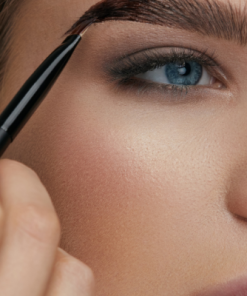 Eyebrow Tint Treatment