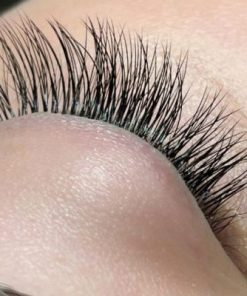 Classic lash extension infill (60 mins)
